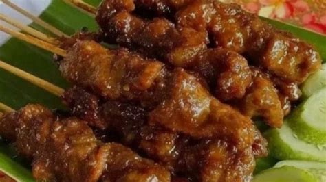 Sate Ayam Cak Husein: Rahasia Rasa yang Bikin Kembali ke Cilacap